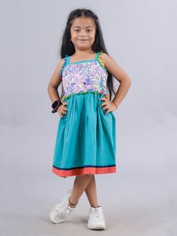 KiddoPanti - Girls Cotton Strap Knee Length Dress