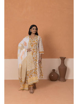 MAAND - Women Mustard Printed Regular Pure Cotton Kurta with Pant & Dupatta