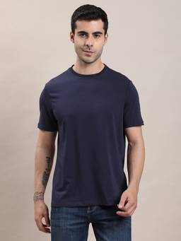 Turtle - Men Navy Blue Solid Knitted Crew Neck T-Shirt