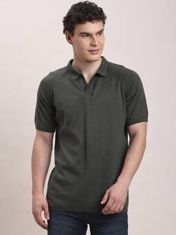 Turtle - Men Dark Green Solid Knitted Polo T-Shirt