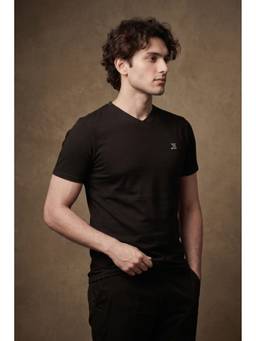 roar for good - Sustainable Men Regular Fit Organic Cotton V Neck Black T-Shirt