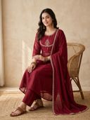 Maroon color option, Sold out, Currently selected