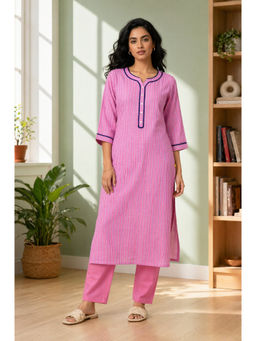 Aurelia - Pink Stripes Round Neck Straight Kurta