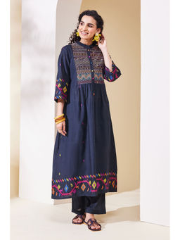 Biba - Black Embroidered Mandarin Neck Straight Kurta & Pant