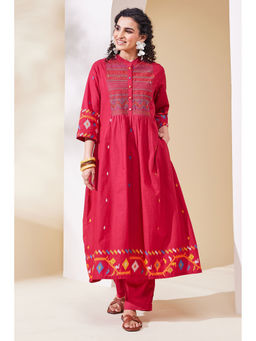 Biba - Red Embroidered Mandarin Neck Straight Kurta & Pant
