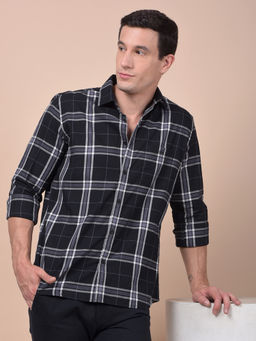 CRIMSOUNE CLUB - Men Navy Blue Checked Pure Cotton Shirt