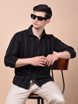 CRIMSOUNE CLUB - Men Black Vertical Stripes Pure Cotton Shirt
