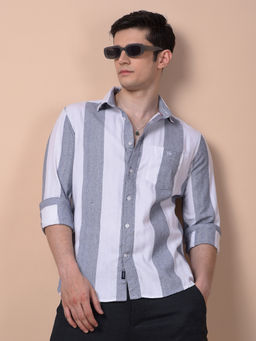 CRIMSOUNE CLUB - Men White Vertical Stripes Pure Cotton Shirt