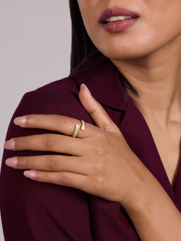 Pipa Bella by Nykaa Fashion - Gold Diamante Embellished Overlapping Style Ring