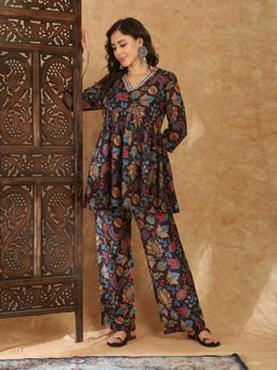 Globus - Black Floral V-Neck Co-ord Set