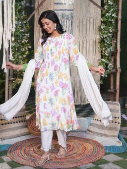 Indisangam - Ivory Floral Round Neck Kurta Pant With Dupatta