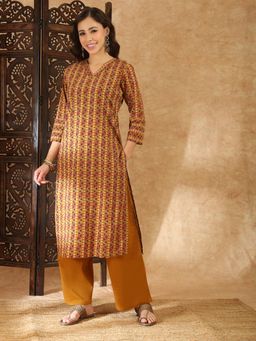 Globus - Mustard Geometric V-Neck Kurta With Pant