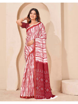 SATRANI - Women Printed White Saree With Unstitched Blouse