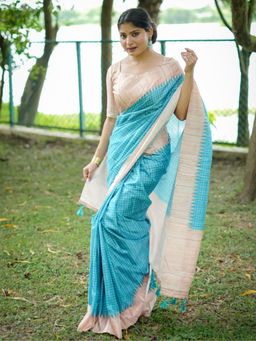 Odette - Women's Silk Blend Checks Turquoise Saree without Blouse