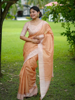 Odette - Women's Silk Blend Checks Peach Saree without Blouse