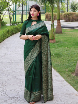 Odette - Women Silk Blend Printed Green Saree without Blouse