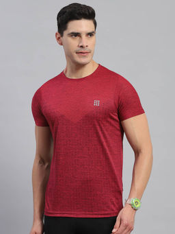 Rock.it - Men's Maroon Self Design Round Neck Half Sleeves Regular Fit T-Shirt
