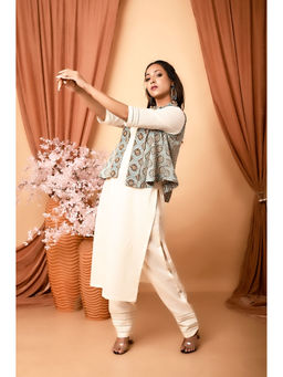 OSKOS - Ivory Kurta with Hand-Embroidered Cotton Printed Jacket