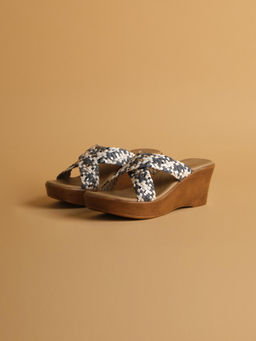 ERIDANI - Jovi Woven Casual White Wedges
