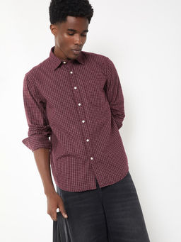 max - Men Checked Regular Fit Shirt