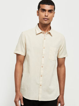 max - Men Beige Solid Half Sleeves Casual Shirt