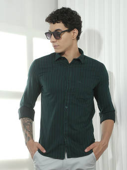 CRIMSOUNE CLUB - Men's Green Vertical Striped 100% Cotton Shirt