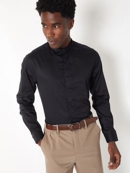 max - Men Black Solid Regular Shirt