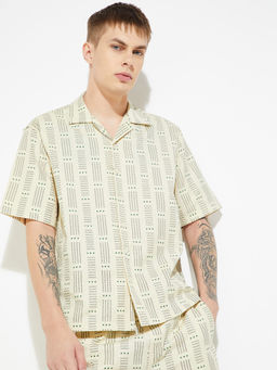 max - Urb_N Men Printed Oversized Resort Shirt