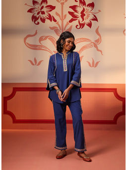 Lakshita - Adah Electric Blue Embroidered Tunic with Pants (Set of 2)