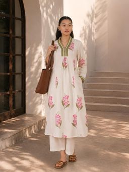 Pink Fort - Off White Cotton Floral A-Line Kurta with Pant