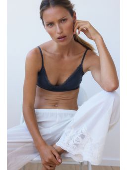 H&M - Women Blue Seamless Padded Soft Bra