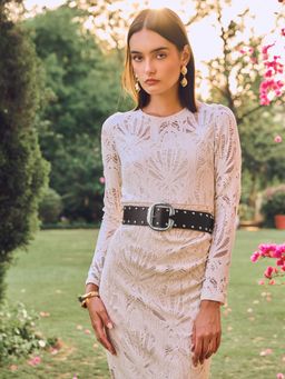 Kazo - Studded Statement Broad Belt - Black (L)