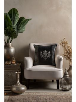 MiRooh - KARI - Cushion Cover (18x18 Inches)