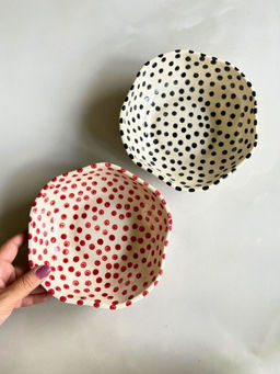 WEAVING HOMES - Red & Black Polka Bowls - Set Of 2