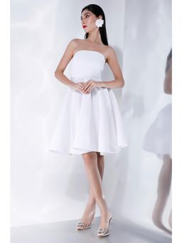 Ozeqo - Tyche Black Solid Strapless Dress