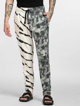 Jack & Jones - Men Printed Beige Trackpants