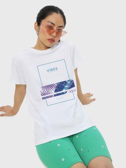 Bewakoof - Women's White Blue Vibes Graphic Printed Boyfriend T-shirt