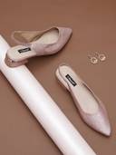 Rose Gold color option, Currently selected