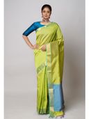 Green color option, Sold out, Currently selected