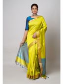 Green color option, Sold out, Currently selected