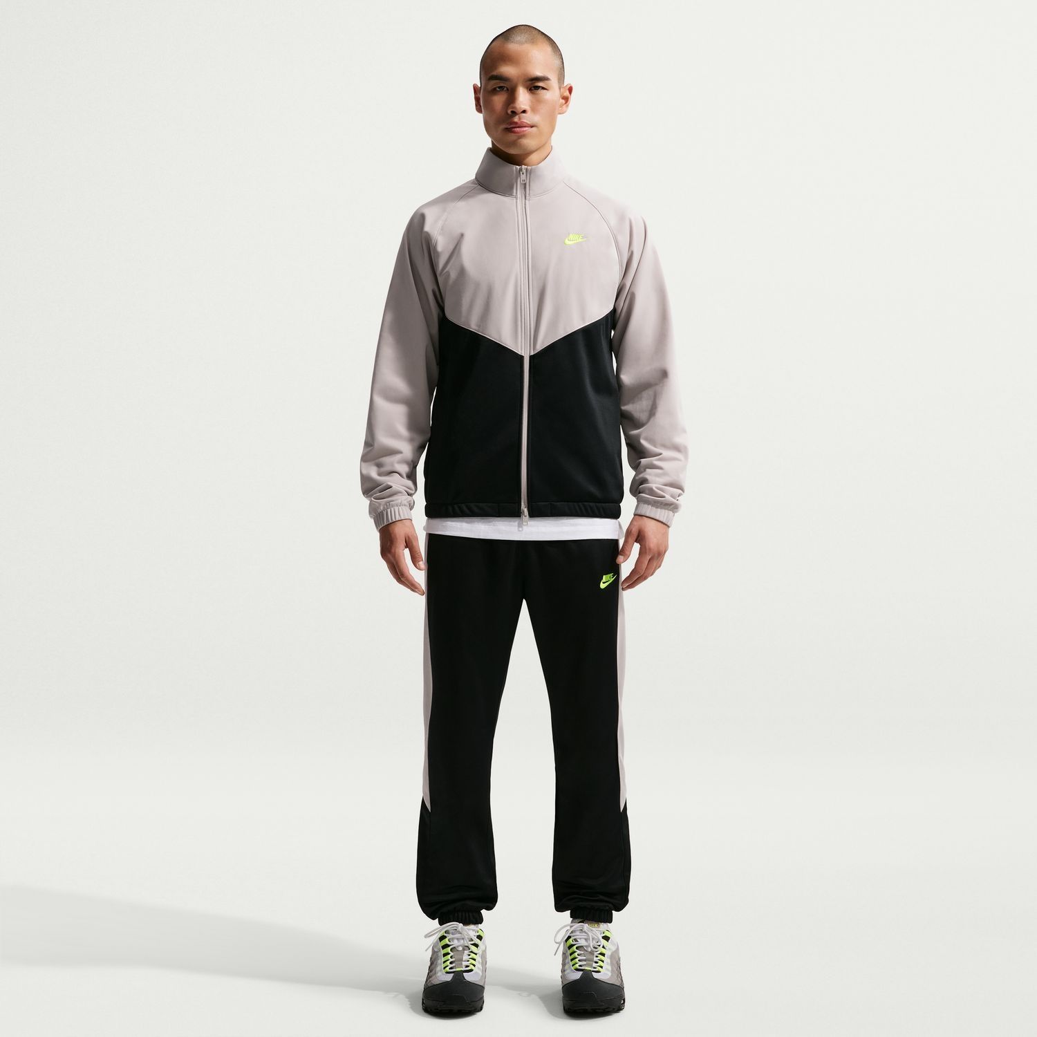Nike Windrunner - Men's Poly-Knit Tracksuit