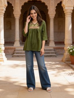 Rangita - Women Green Cotton Slub Embroidered Short Length