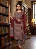 Maroon color option, Currently selected