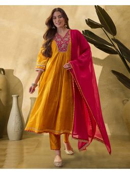 KVS FAB - Mustard Cotton Blend Paisley Kurta and Pant with Dupatta