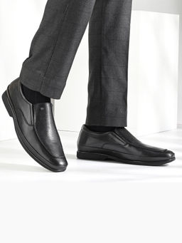 Valentino - Men Black Premium Leather Slip-On Formal Shoes