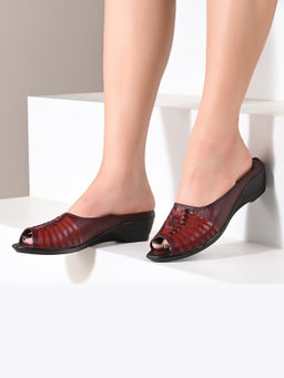 Valentino - Women Premium Leather Textured Open-Toe Wedge Sandal