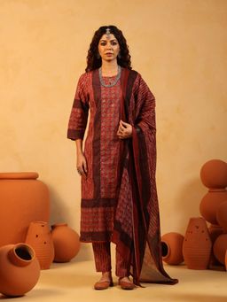 Namastika - Ruhani Maroon Kurta and Pyjama with Dupatta