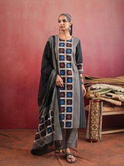 Namastika - Surmayi Ajrakh Kurta and Pyjama with Dupatta