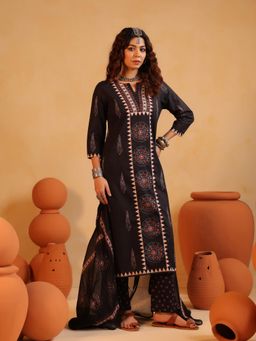 Namastika - Ishya Kohl Black Ajrakh Kurta and Pyjama with Dupatta