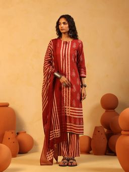 Namastika - Lalima Red Ajrakh Cotton Kurta and Pyjama with Dupatta